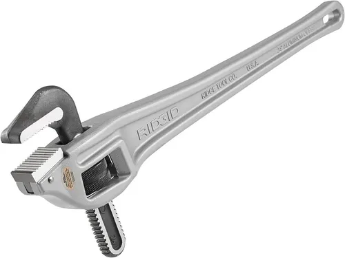LLAVE DE TUBO ACODADA E-24