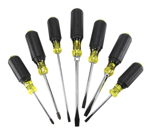 [061-03-20-045] JUEGO DE DESARMADORES CON MANGO ACOJINADO 7 PIEZAS